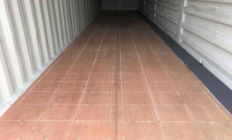 contentor preto com acesso lateral total de 40 pés cúbicos de altura (9′ 6″ de altura) contentor preto com acesso lateral total de 40 pés cúbicos de altura (9′ 6″ de altura)