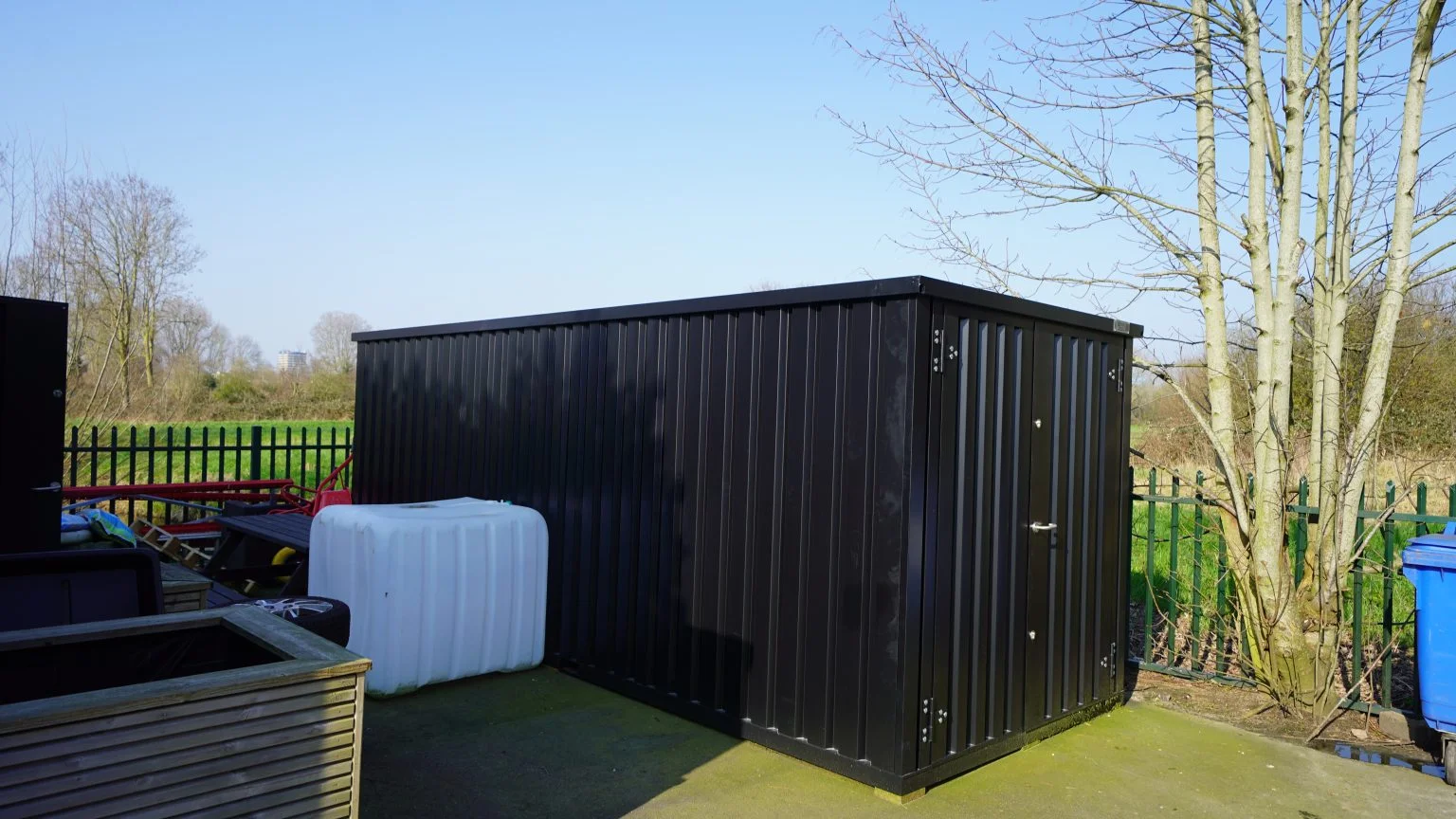 contentor desmontável de 5 x 2 m – porta dupla lateral de 5 m contentor desmontável de 5 x 2 m – porta dupla lateral de 5 m